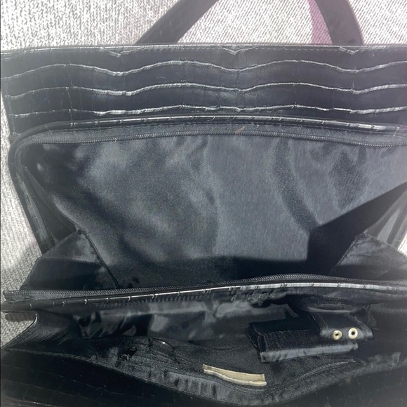 Naturalizer Black Laptop Bag Sleek Minimalist Design - Picture 4 of 16